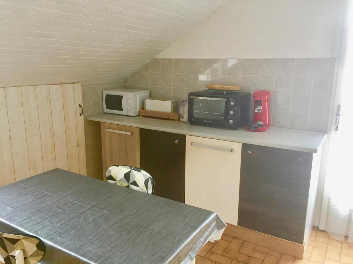 Location Le Queron Apartment กิลเลสตร์ ภายนอก รูปภาพ