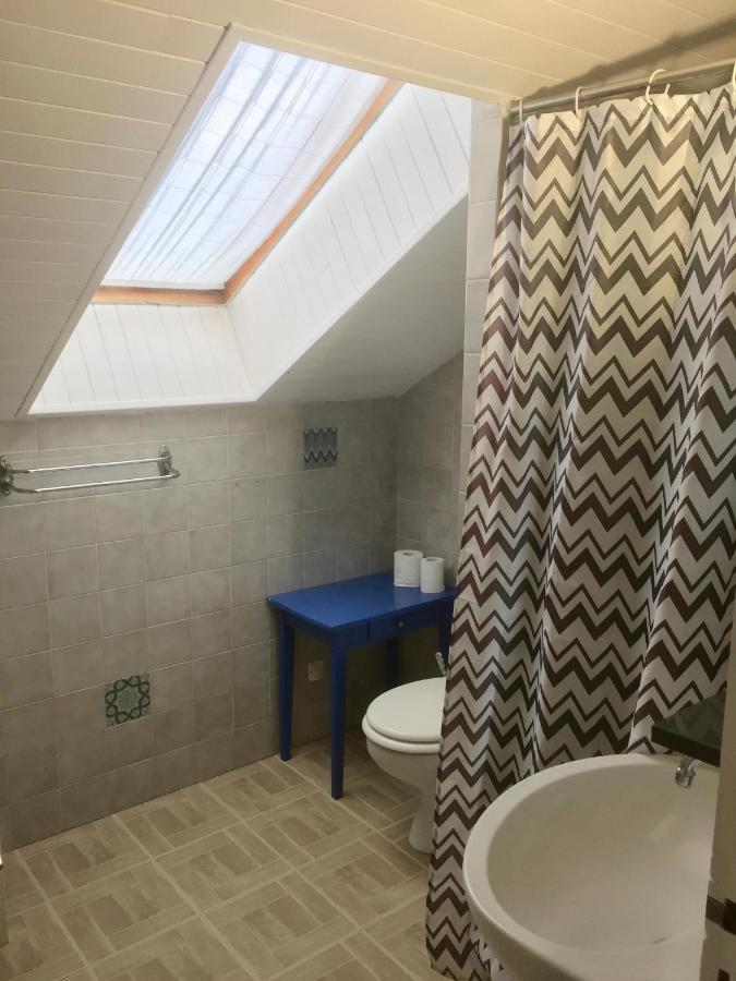 Location Le Queron Apartment กิลเลสตร์ ภายนอก รูปภาพ