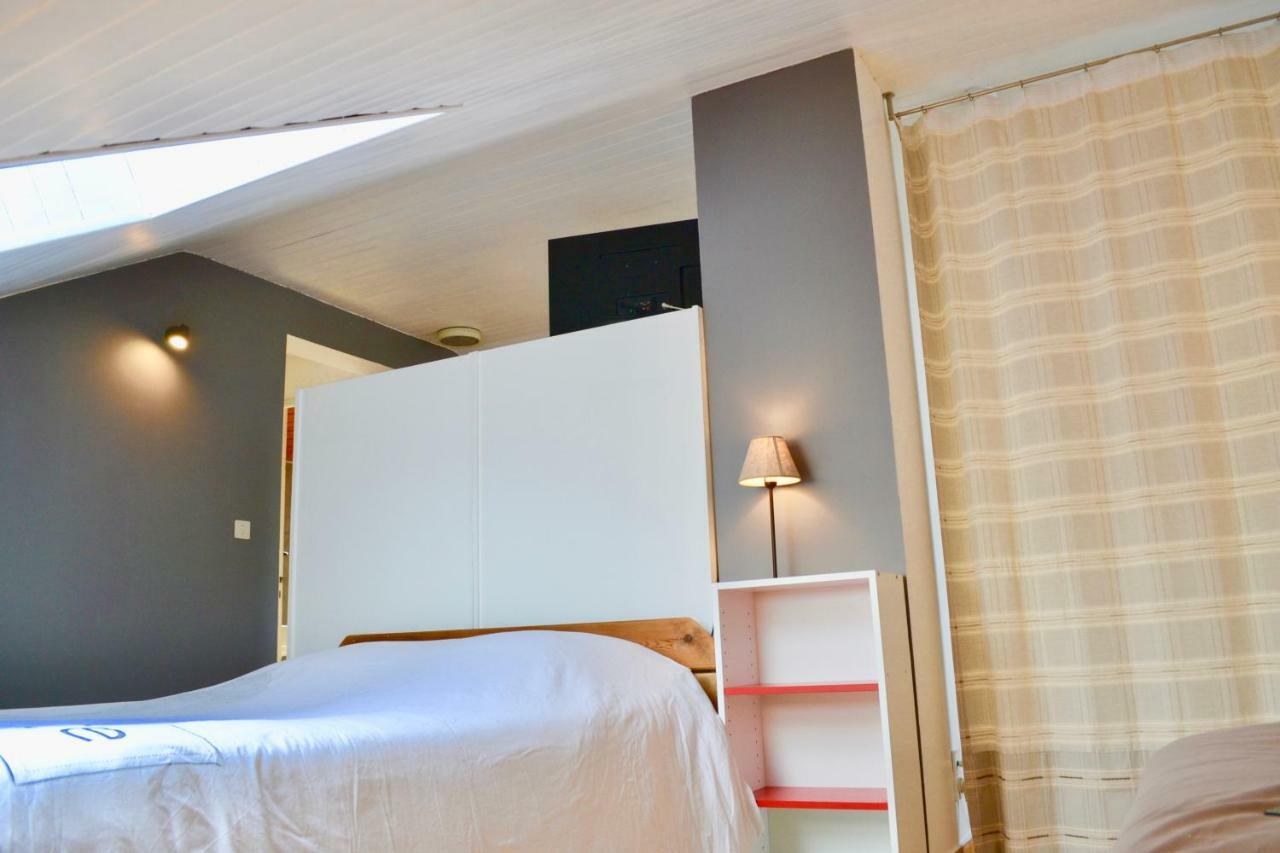 Location Le Queron Apartment กิลเลสตร์ ภายนอก รูปภาพ
